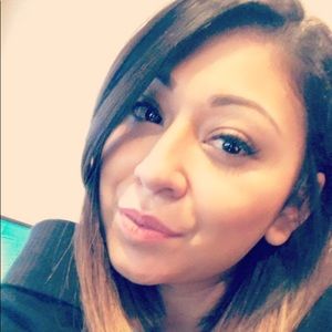 Meet your Posher, Tina